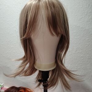 Stylish Blonde Wig for Women